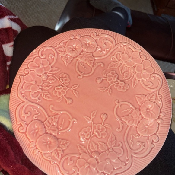 Elegant Bordallo Pinheiro Majolica Ceramic Glossy Floral Plate made in Portugal - Picture 2 of 6